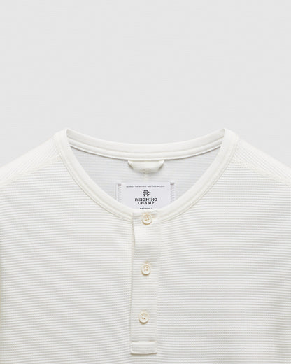 Lightweight Waffle Standard Henley