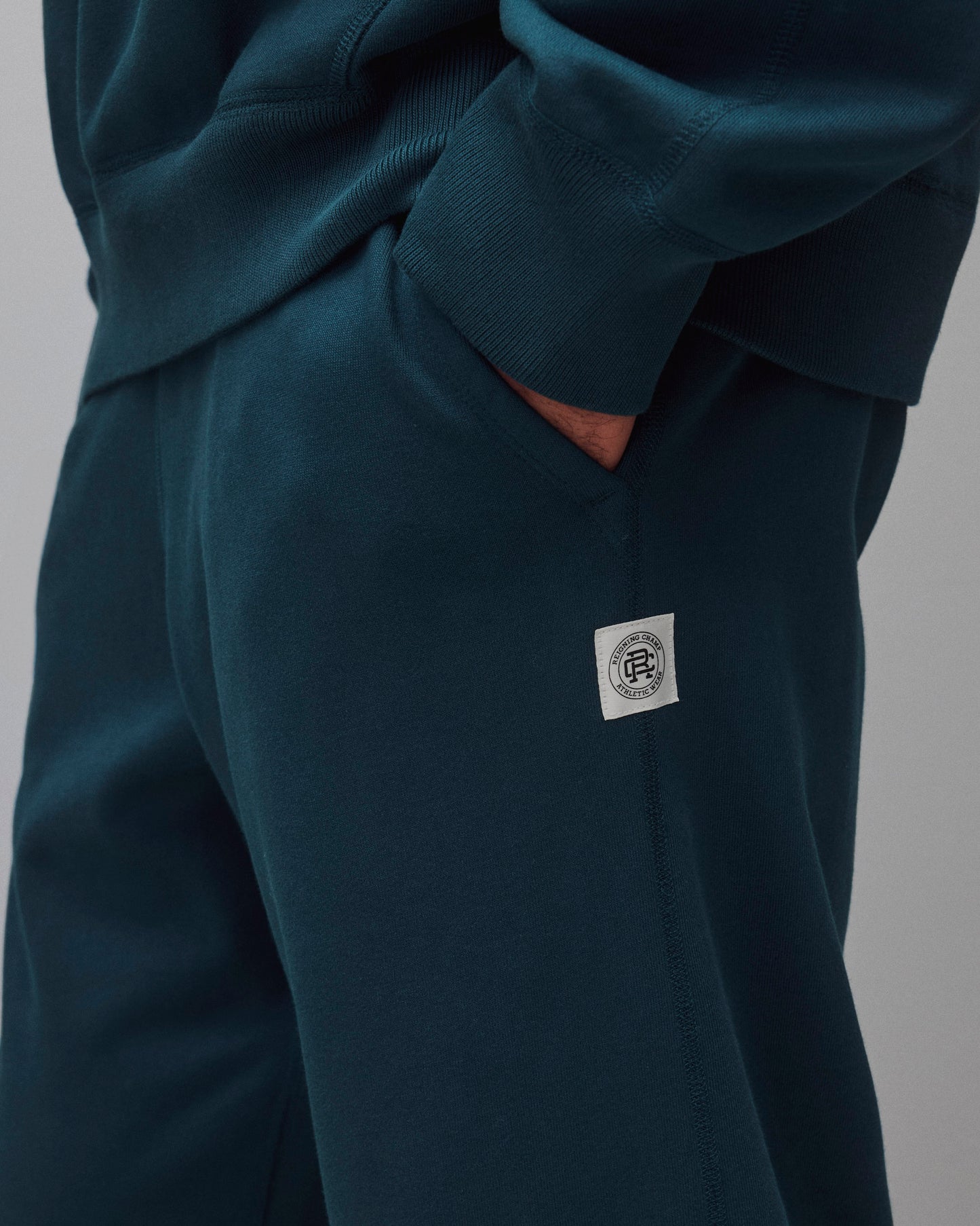 Midweight Terry Standard Sweatpant