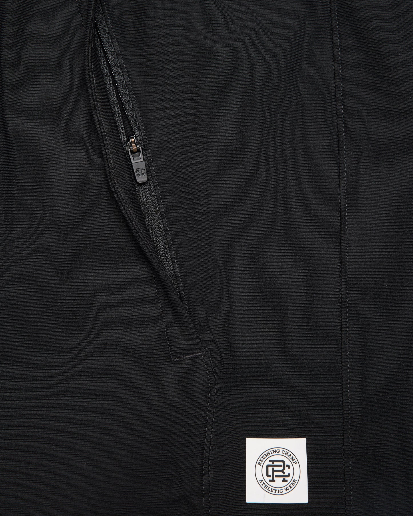 Stretch Warp Knit Coach's Slim Jogger Shorter