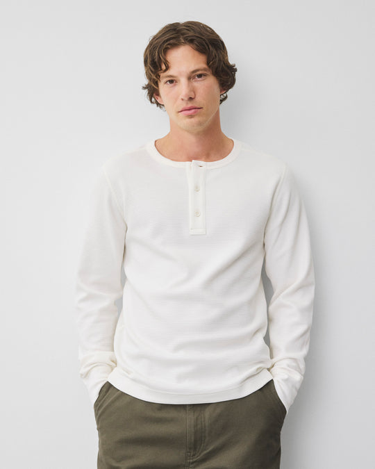 Lightweight Waffle Standard Henley