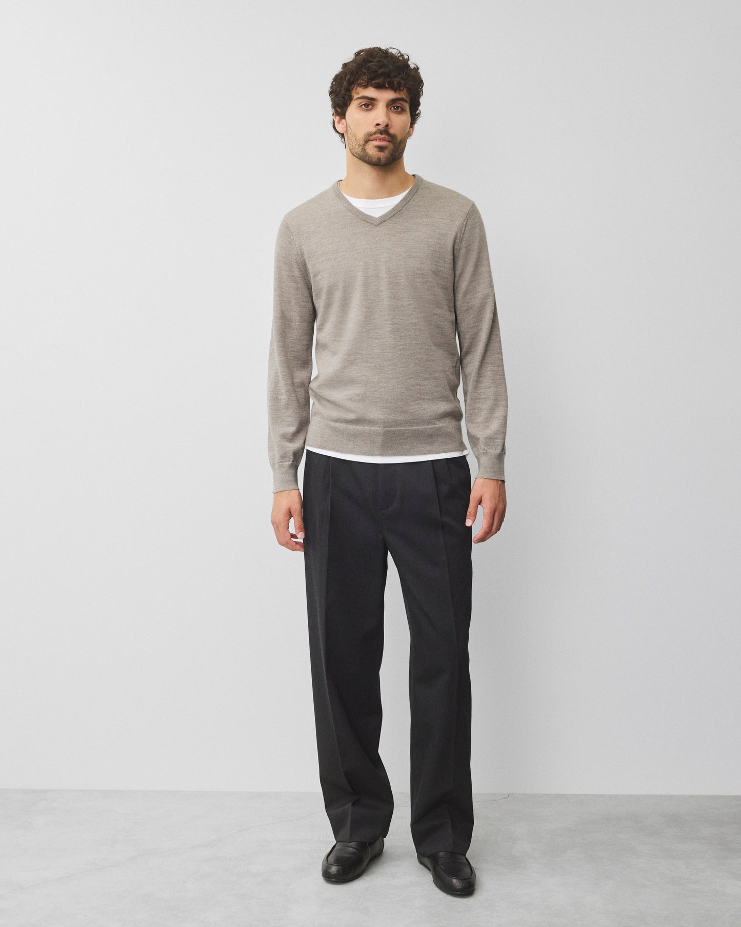 Lightweight Merino Harry V-Neck Sweater
