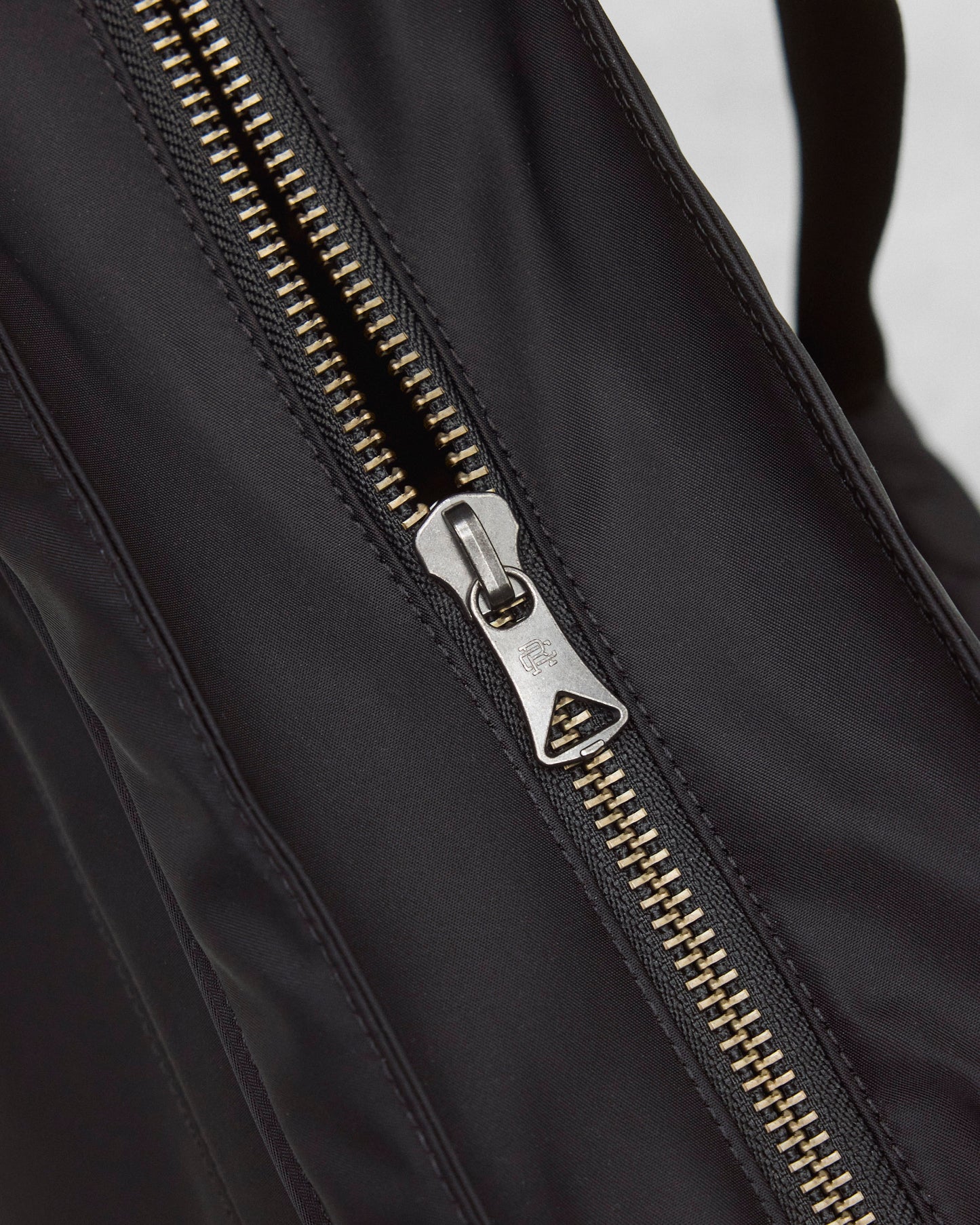 Nylon Twill Road Helmet Bag