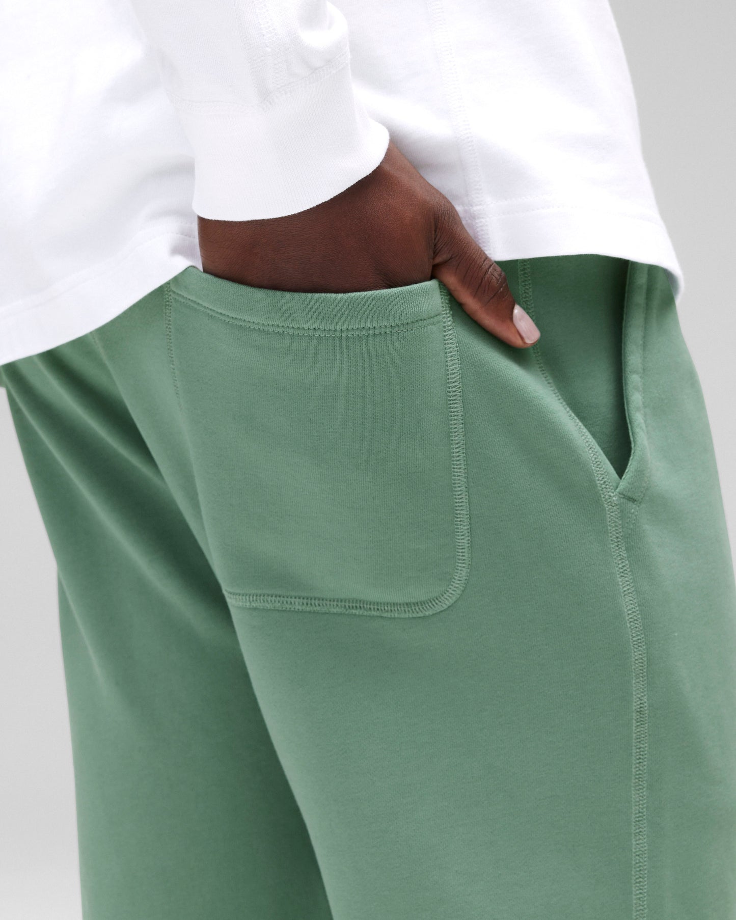 Midweight Terry Slim Sweatpant