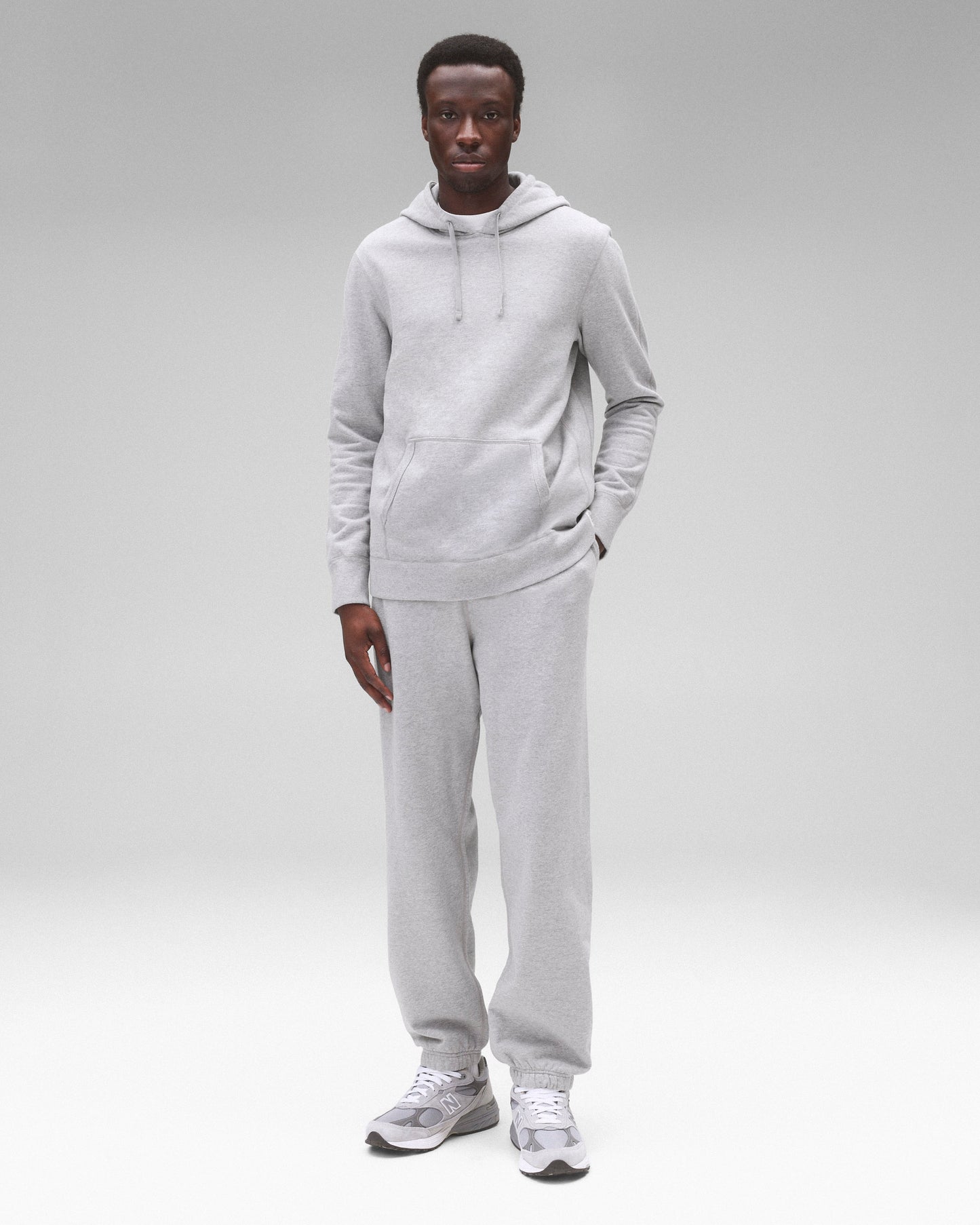 Midweight Terry Relaxed Cuffed Sweatpant