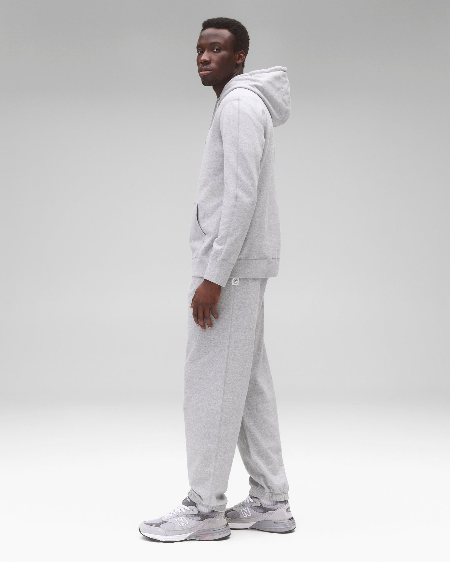 Midweight Terry Relaxed Cuffed Sweatpant