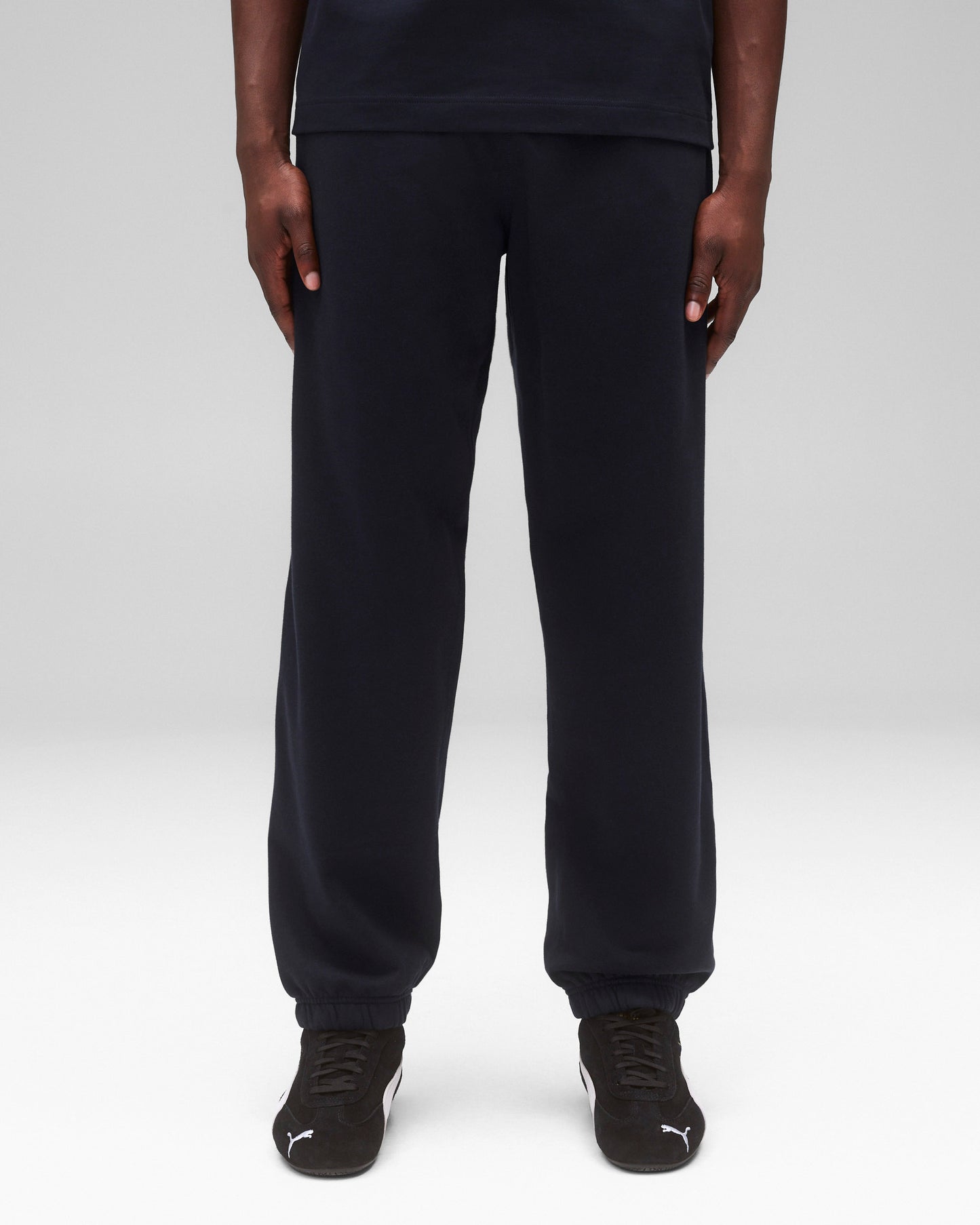 Midweight Terry Relaxed Cuffed Sweatpant