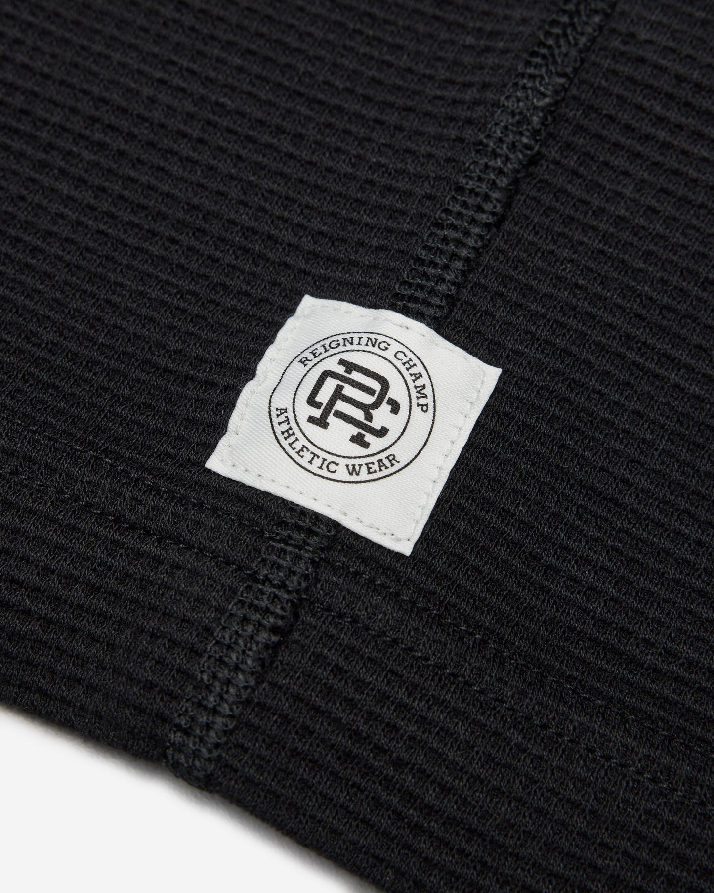 Lightweight Waffle Standard Henley