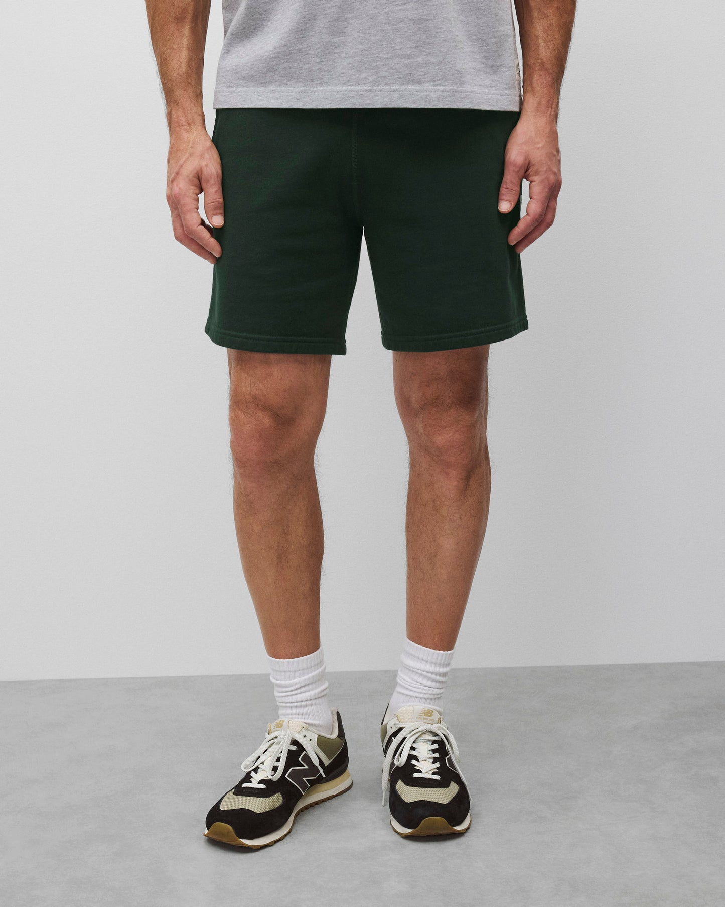 Midweight Terry Standard Sweatshort 7"