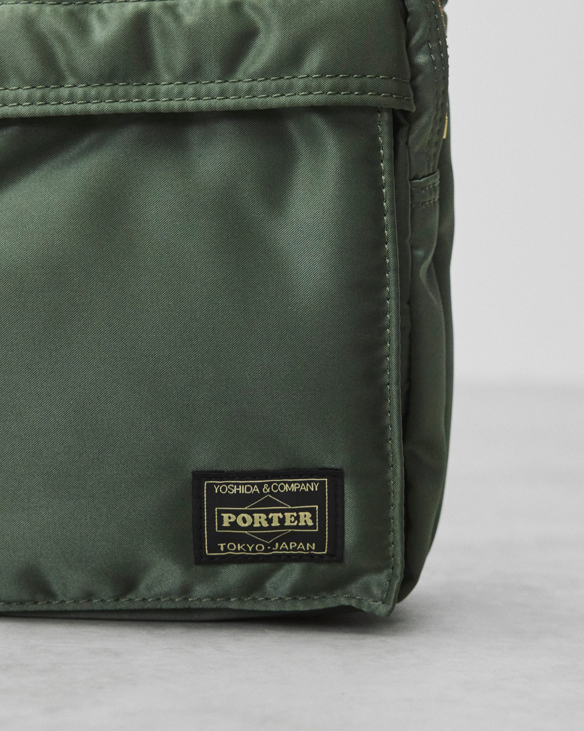 Porter Tanker Vertical Bag | Reigning Champ
